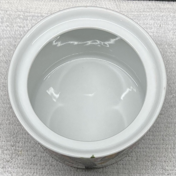 Mottahedeh Aviary Lidded Sugar Bowl - Picture 3 of 16